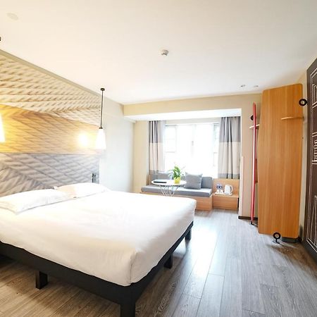 Ibis Chengdu West Jingcui Road Hotel Ngoại thất bức ảnh