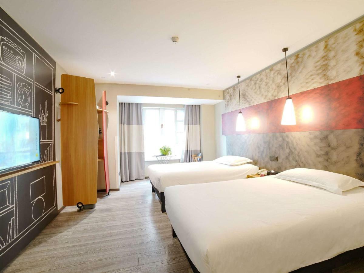 Ibis Chengdu West Jingcui Road Hotel Ngoại thất bức ảnh
